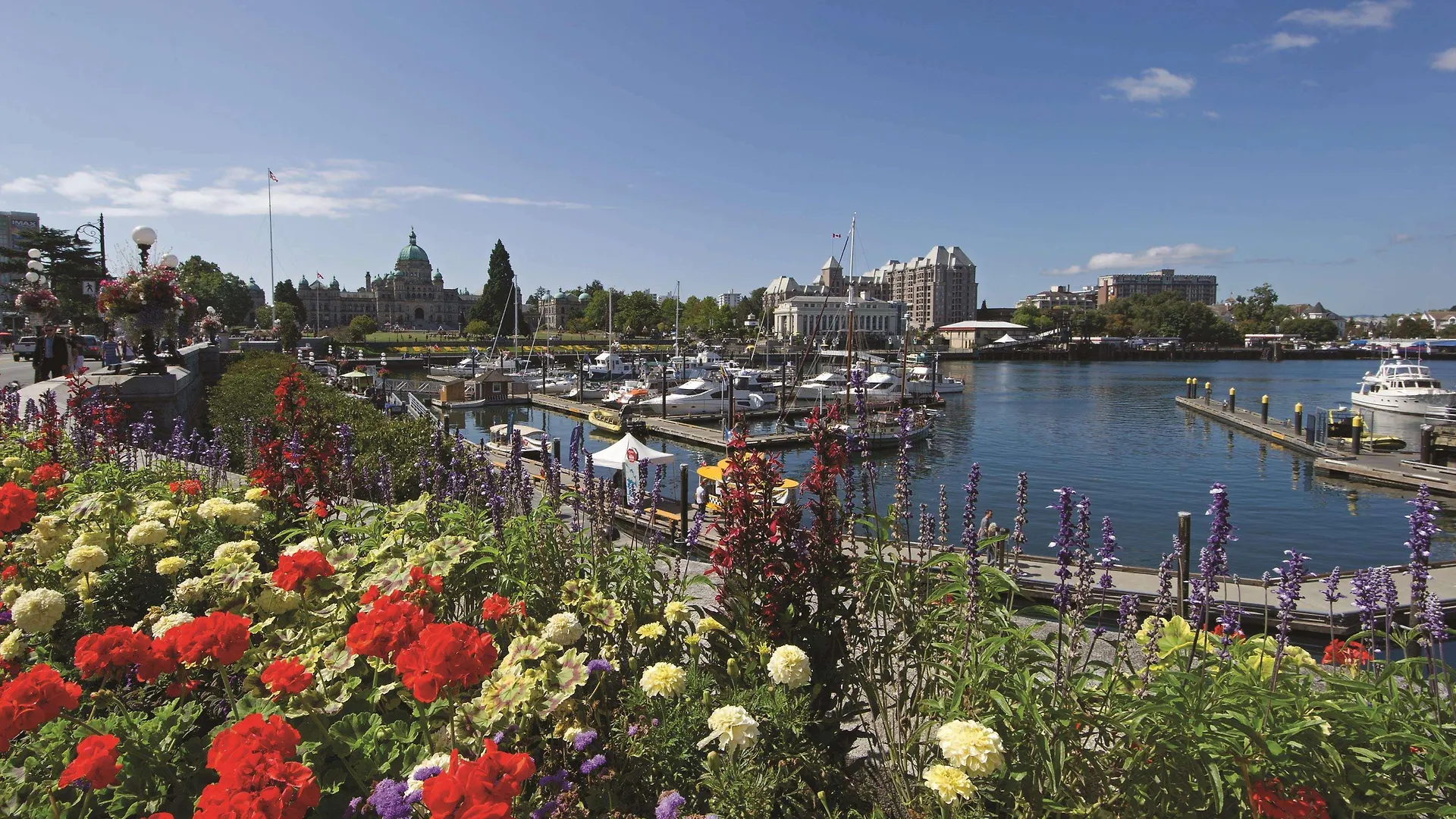 Doubletree By Hilton Hotel & Suites Victoria 4*,